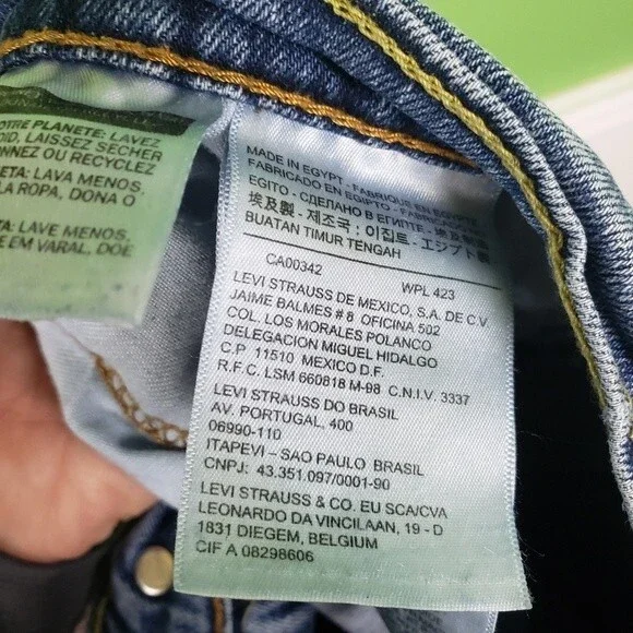 Levi's Men's Plus Size High Rise 541 Denim Cotton Jeans Size 42X30 - Picture 11 of 11